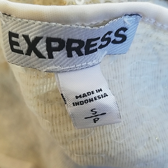 ❤ Express Camisol - Picture 4 of 4